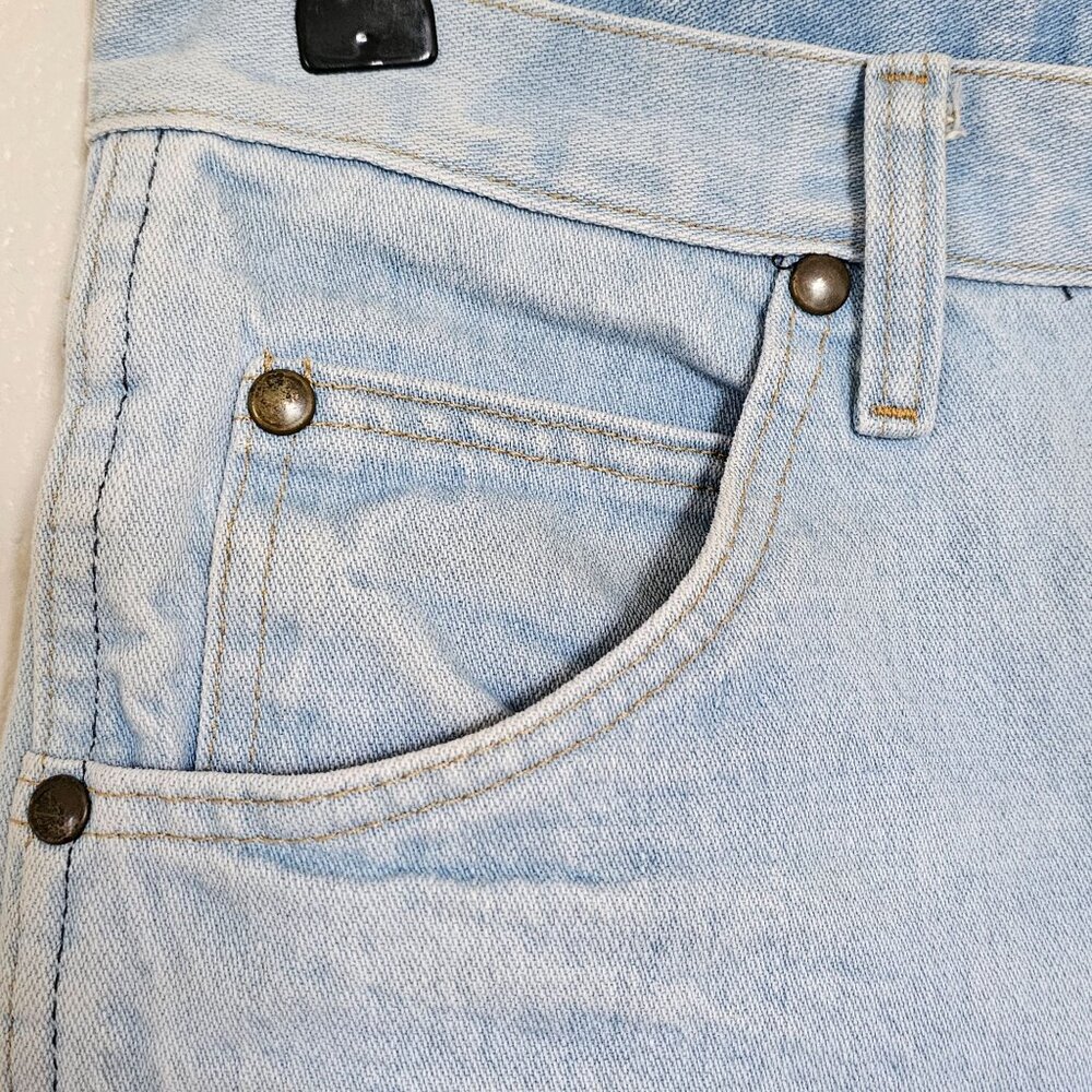Wrangler 36MWZPD Cut Off Shorts - Light wash - 29 - Picture 5 of 10